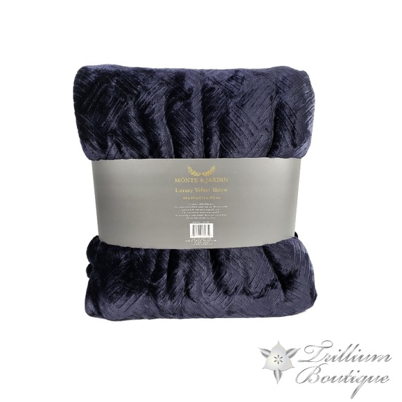 Monte & Jardin Embossed Luxury Velvet Throw Blue - Picture 5 of 7
